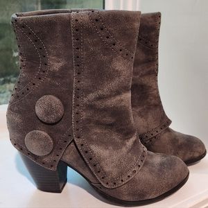 Not Rated, Heeled BootieSize 6 1/2